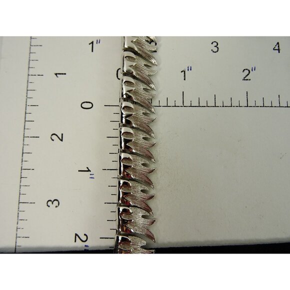 Coro Vintage Necklace Silvertone Choker Statement 15in Fringe Pattern - Picture 10 of 10